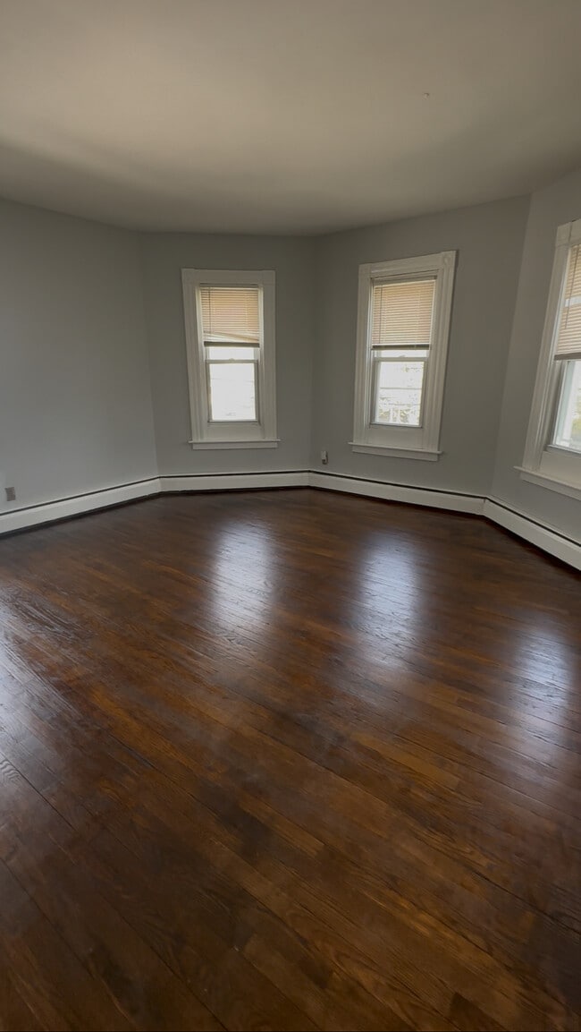 Building Photo - 1246 Townsend Ave