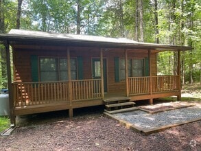 Building Photo - 60 Pine Thicket Ln