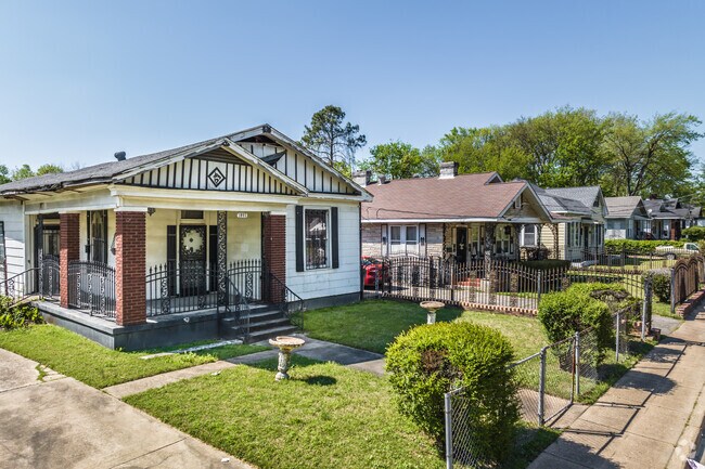 The North Memphis neighborhood features many bungalows.