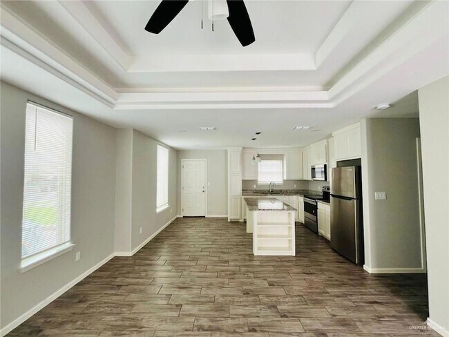 Building Photo - 1308 Alta Vista Dr