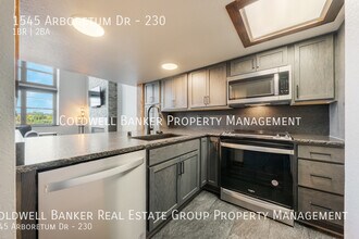 Building Photo - 1545 Arboretum Dr