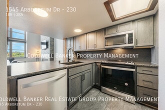Building Photo - 1545 Arboretum Dr