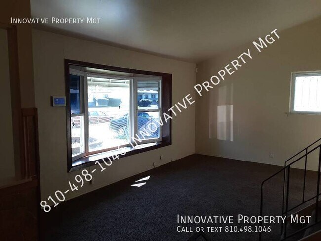 Building Photo - FREE RENT FOR THE FIRST MONTH!!!!