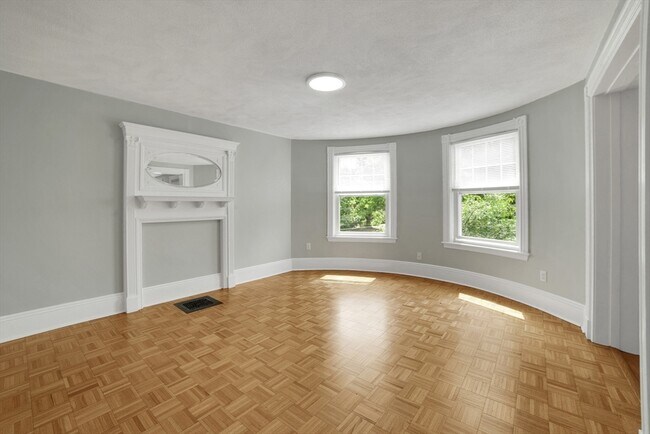 Foto del edificio - 68 Pleasant St