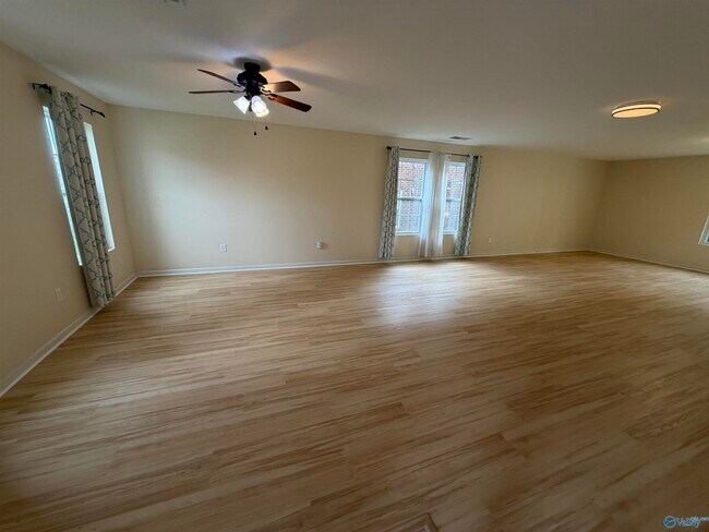 Foto del edificio - 222 Ivyleaf Dr