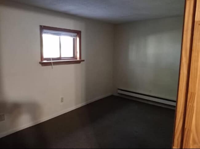 Bedroom - 2505 Carter Rd