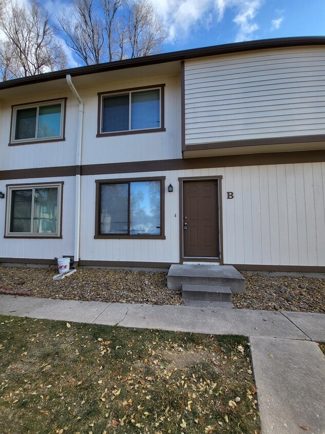 Primary Photo - 741 Alexander Rd