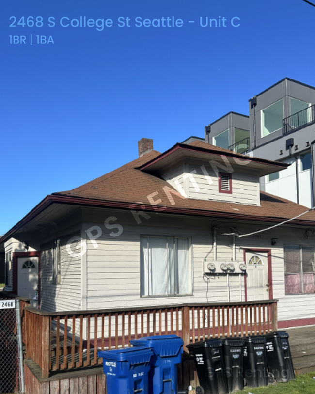 Building Photo - 2468 S College St