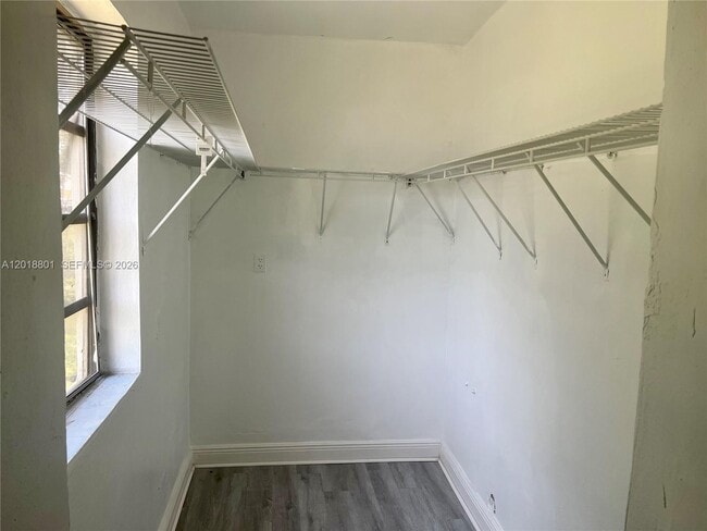 Foto del edificio - 1801 NW 88th St