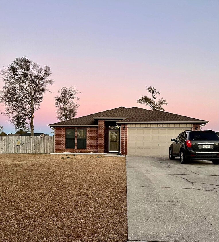 Primary Photo - 7050 Jacobsview Ln