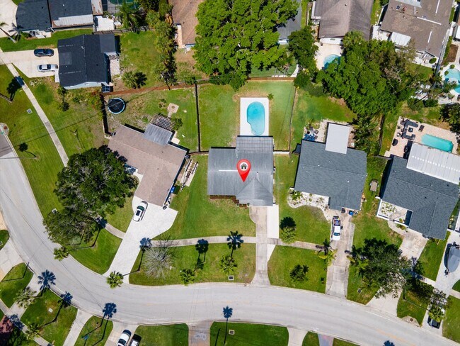 Building Photo - 5600 Bayou Grande Blvd NE