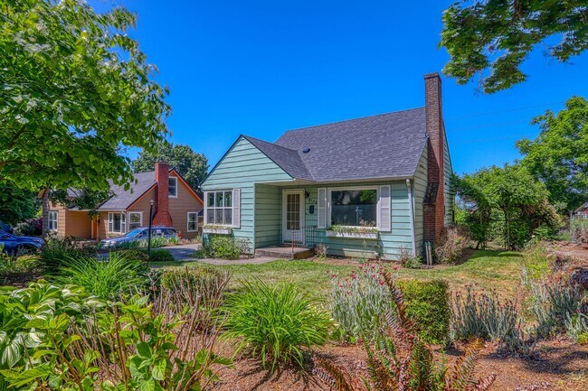 Foto del edificio - Charming 3 Bedroom 1 Bathroom home in Desirable Lincoln Neighborhood!