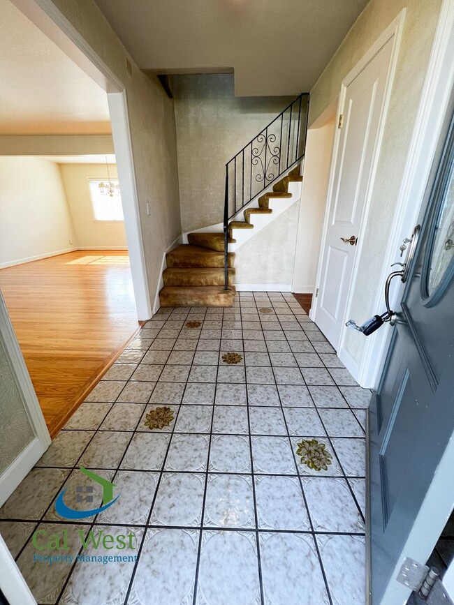 Building Photo - $4,795 - Beautiful 5 Bedroom 2.5 Bath Two ...