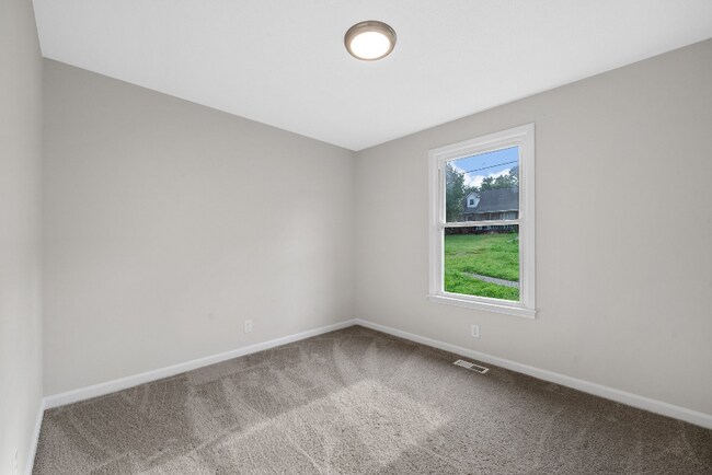 Foto del edificio - 712 Green Valley Ct