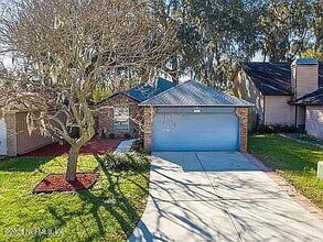Building Photo - 3054 Caroline Crest Dr E