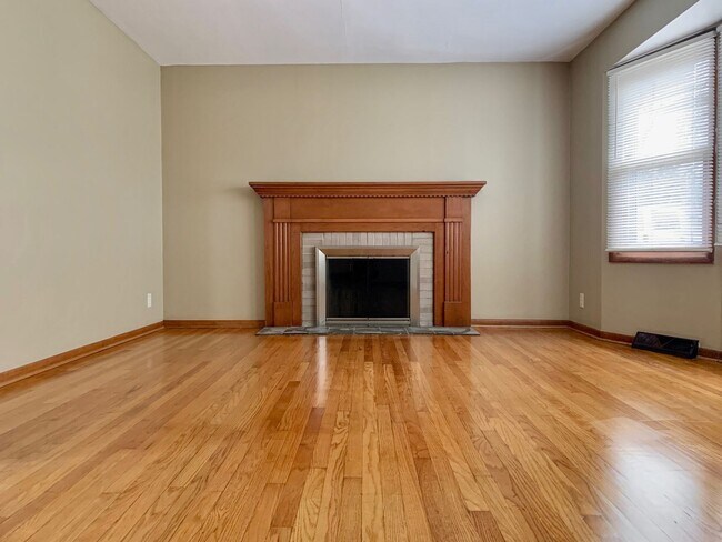 Foto del edificio - Three Bedroom Home in Kenowa Hills