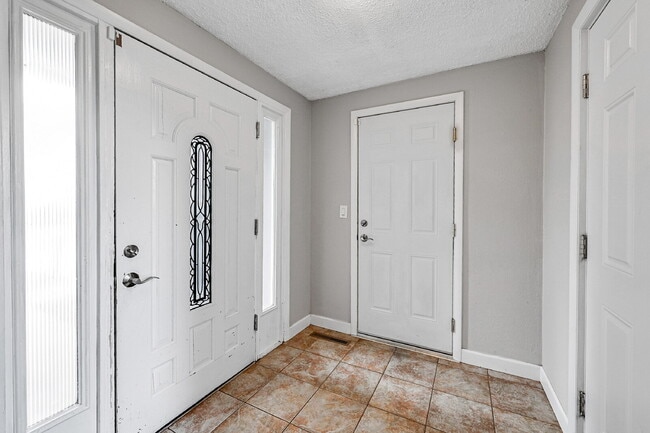 Photo - $1,995.00, 3 bed, 2 bath located in Fountain Apartment