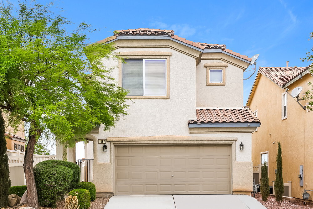 Primary Photo - 1157 Cactus Rock St