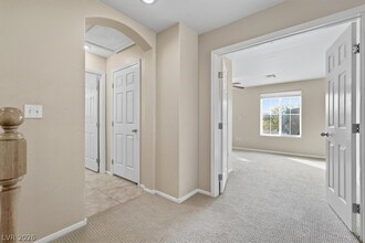 Building Photo - 8160 Royal Arches St