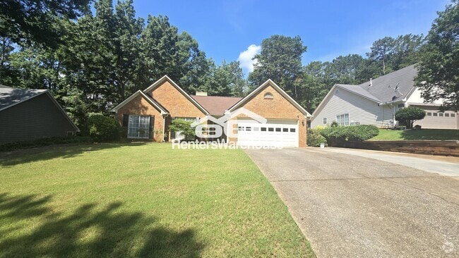 Building Photo - 1582 Longwood Dr