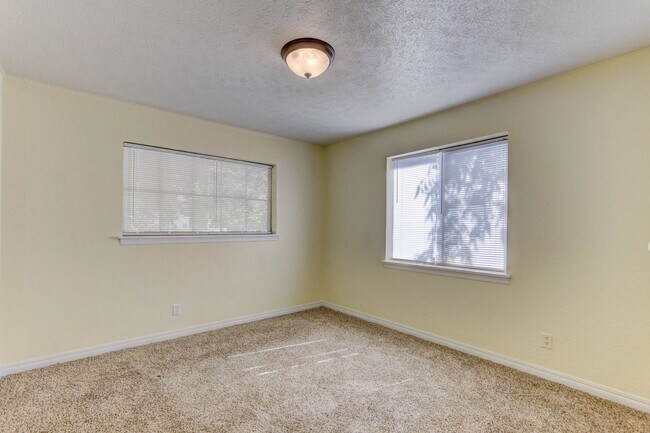 Foto del edificio - 4172 NW 23rd St