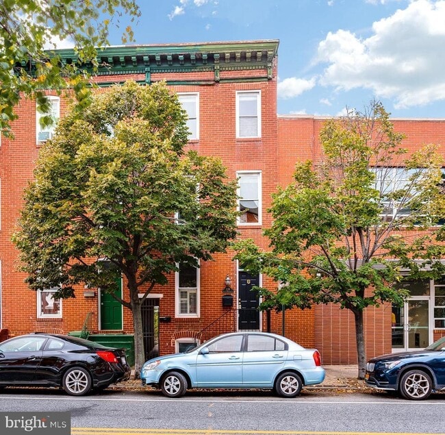 Building Photo - 1126 S Hanover St