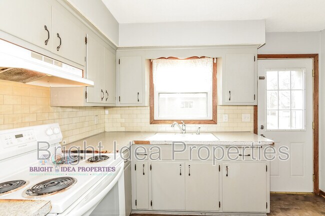 Foto del edificio - Pleasant Avenue - 9602