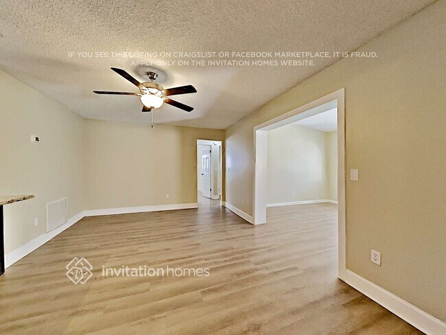 Foto del edificio - 760 Brookside Rd
