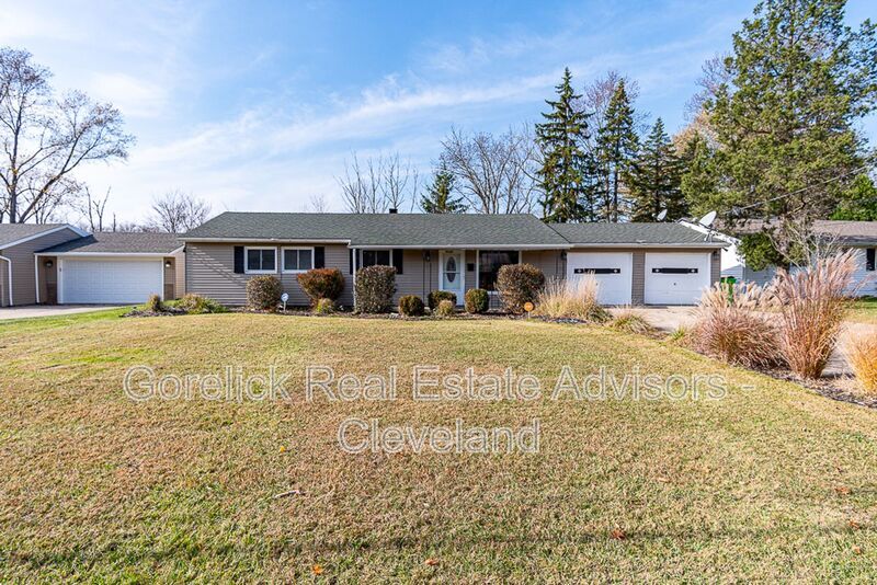 6320 Eldridge Blvd, Bedford Heights, OH 44146 House Rental in Bedford Heights, OH