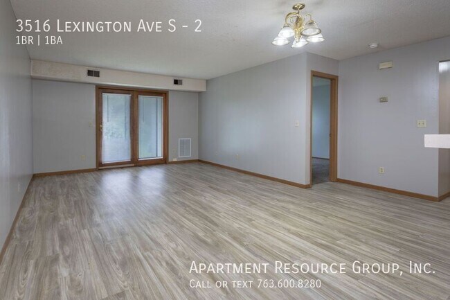 Foto del edificio - 3516 Lexington Ave S