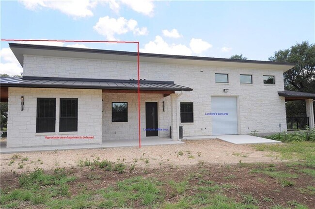 Building Photo - 10730 FM 967