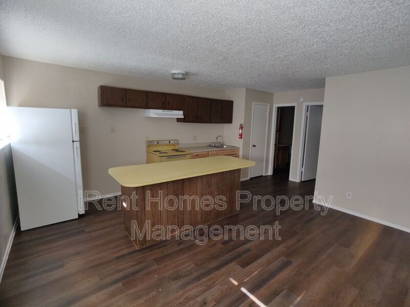 332 Preusser Unit 5, San Angelo, TX 76901 Condo for Rent in San