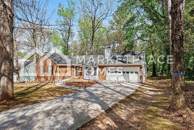 Foto del edificio - 2650 Cloud Ln