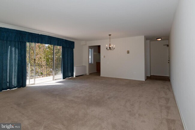 Building Photo - 4118 Mangalore Dr