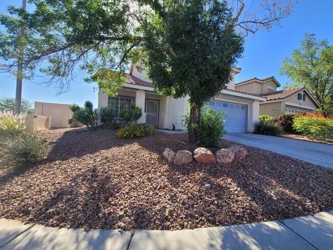 Building Photo - Beautiful 4 Bedroom Home in Green Valley