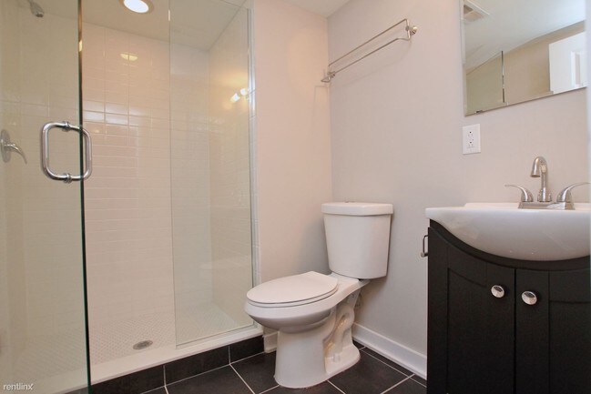 Foto del edificio - 1 br, 1 bath  - 2006 WALNUT ST Unit I