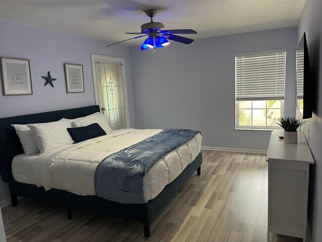 Foto del edificio - 1139 Freshwater Lakes Dr