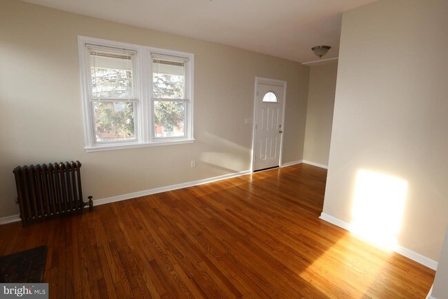 Foto del edificio - 7507 Old Harford Rd
