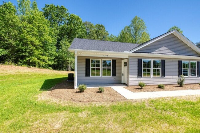 Building Photo - 3653 Farrs Bridge Rd