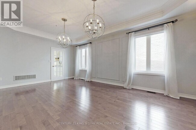 Photo du bâtiment - 543 Bridgeview Rd