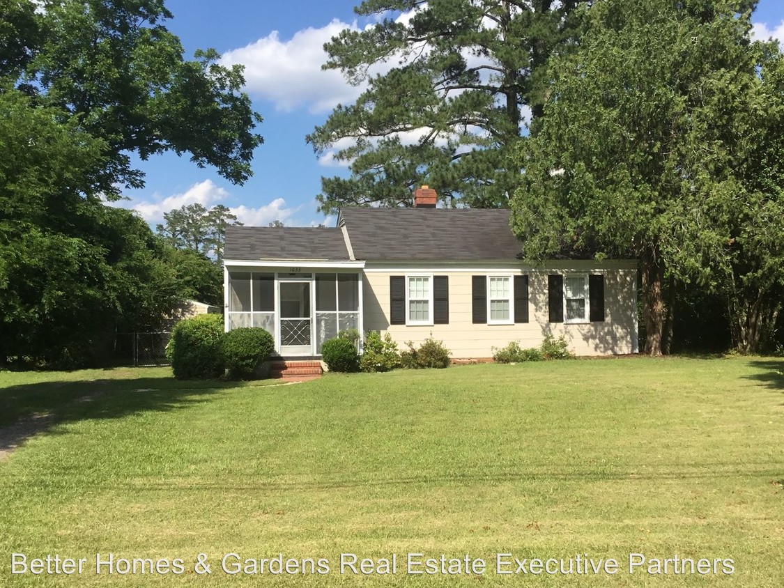 Primary Photo - 2 br, 1 bath House - 1033 Oleander Drive