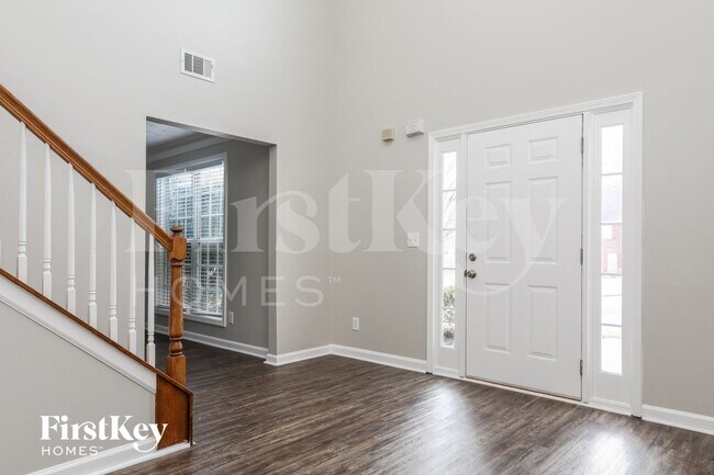 Foto del edificio - 1213 Lakeview Cove Dr
