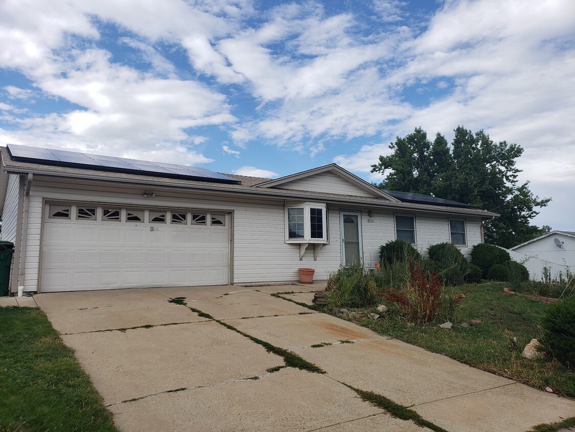 Primary Photo - 18795 W 59th Dr