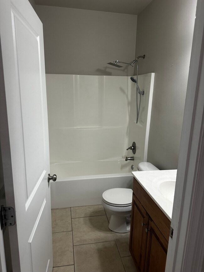 Foto del edificio - 40197 Olde Mill Ln