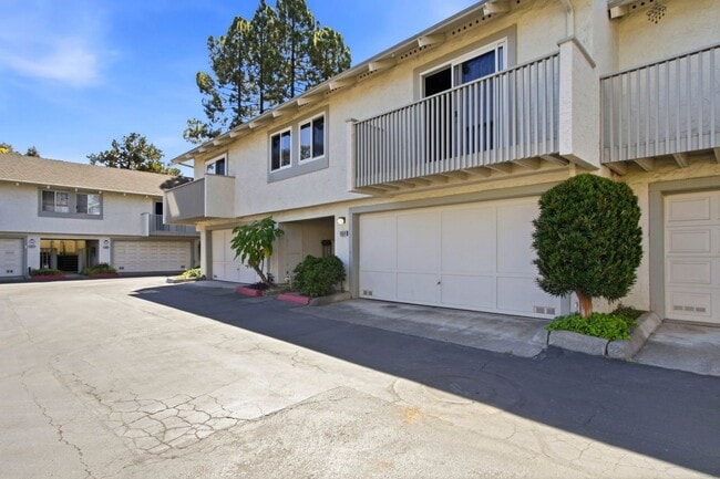 Photo - 10834 Northview Sq Apartment
