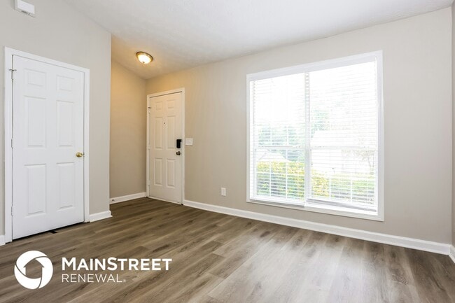 Foto del edificio - 4150 Riverbank Ct
