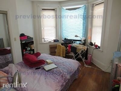 Building Photo - 1254 Commonwealth Avenue