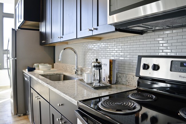 Aug Smith Building Apartments Spartanburg Sc Apartments Com