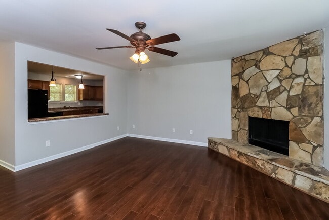 Building Photo - 4999 Galbraith Cir