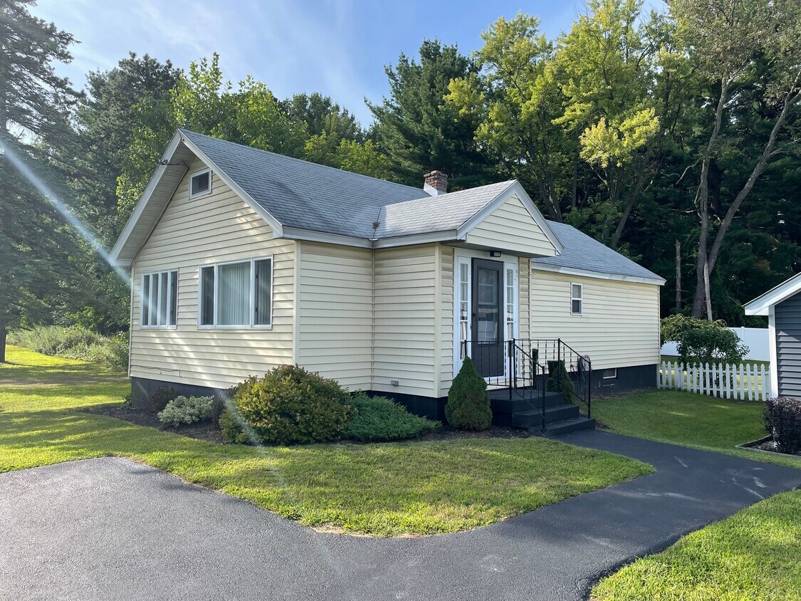 Primary Photo - 564 Duanesburg Rd